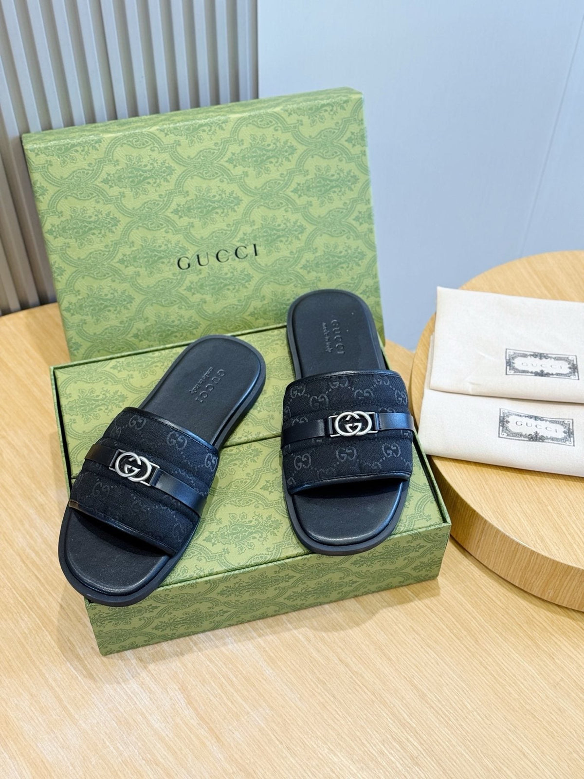 Gucci Men's Interlocking G Stripe Slide Sandals